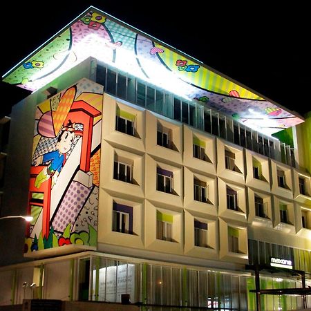 Maxonehotels.Com At Vivo Palembang Exterior foto