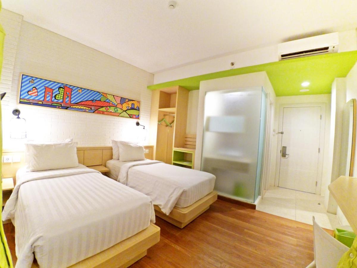 Maxonehotels.Com At Vivo Palembang Exterior foto